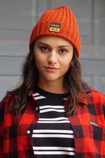 Load image into Gallery viewer, Factory Black Cable Knit Beanie - Rust
